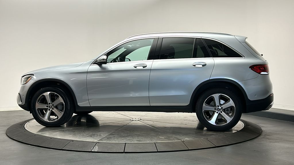 2022 Mercedes-Benz GLC 300 4