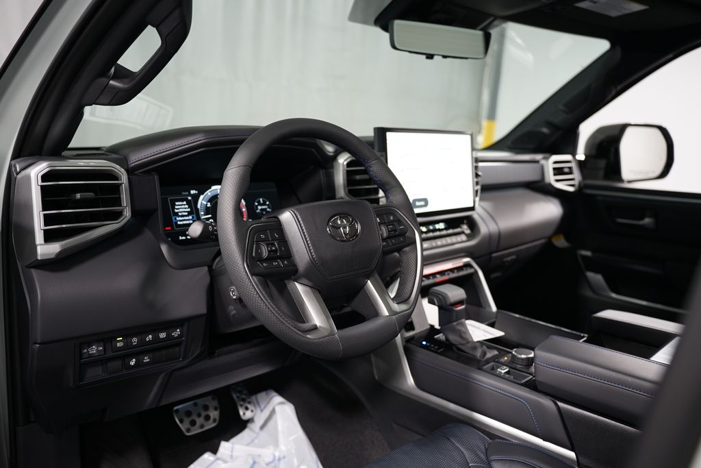 2025 Toyota Tundra Platinum 13