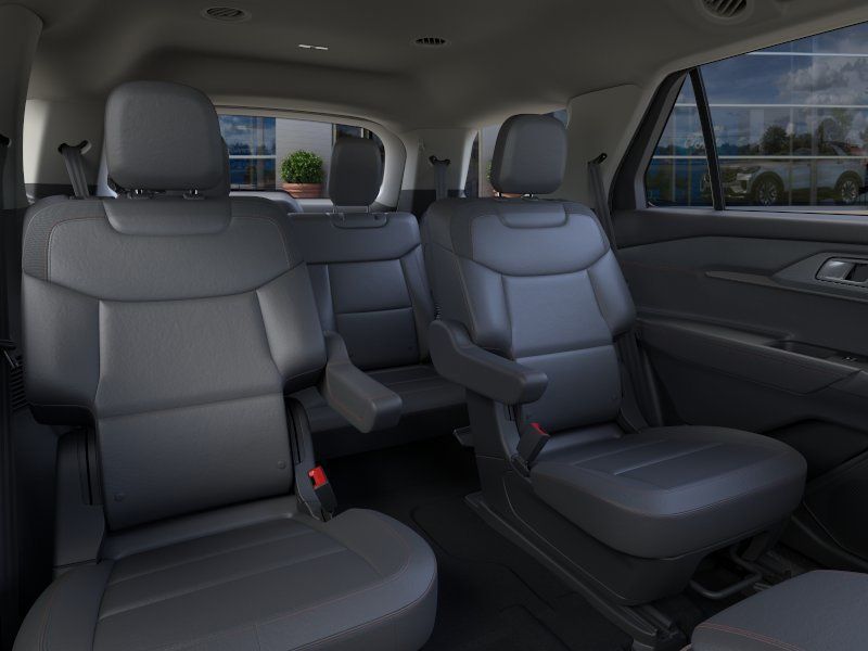 2026 Star White Metallic Tri-Coat Ford Explorer Active RWD SUV