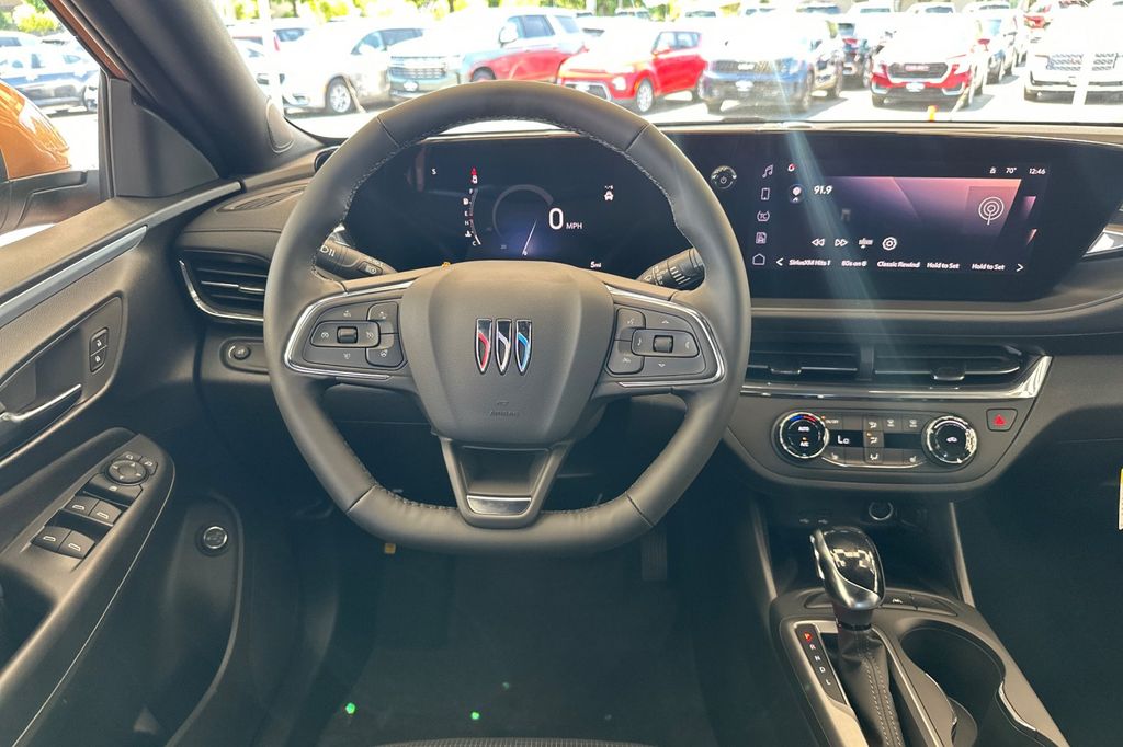 new 2025 Buick Envista car, priced at $26,280