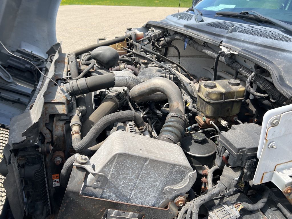 2016 Ford F-650 - Photo 21
