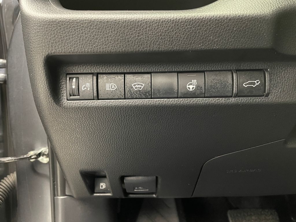 Thumbnail: 2024 Toyota RAV4 - 20