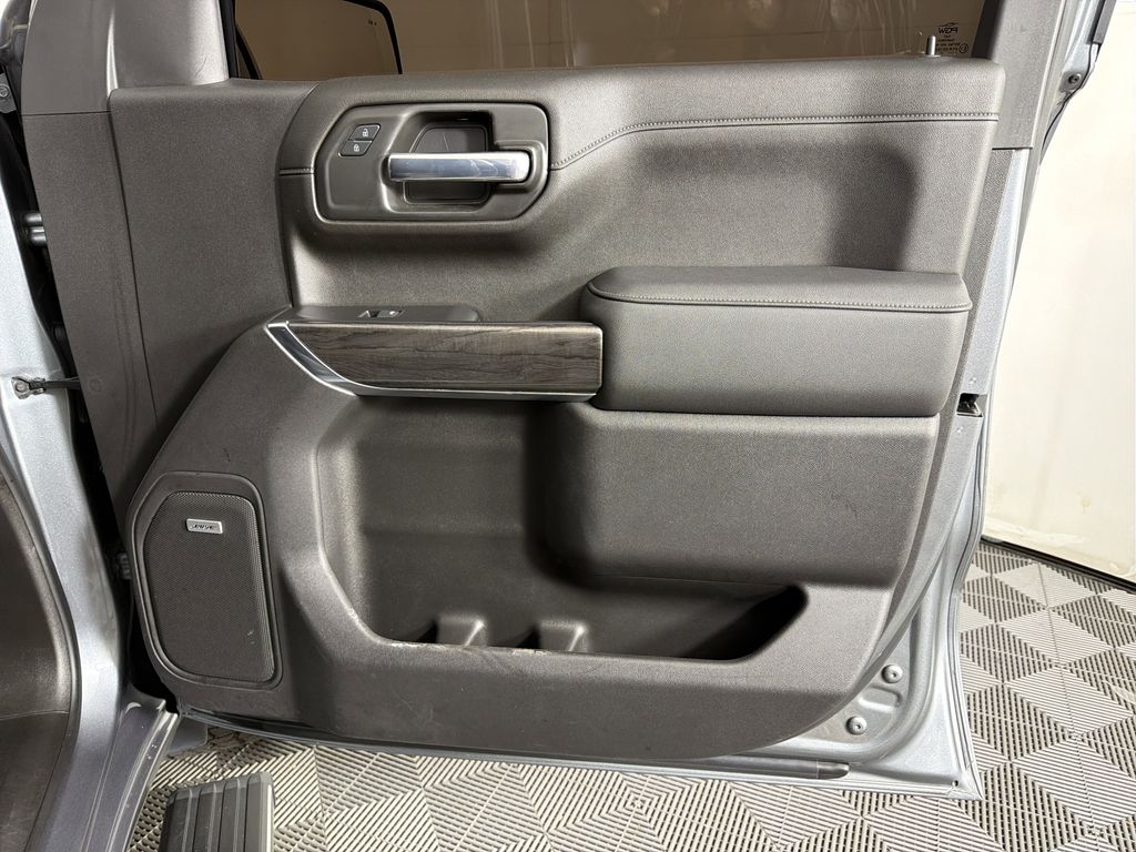 used 2021 Chevrolet Silverado 1500 car, priced at $45,977