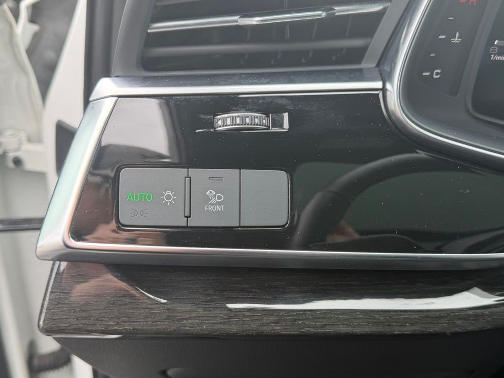 2025 Audi Q7 55 Premium Plus Gray at Audi Porsche Sewickley
