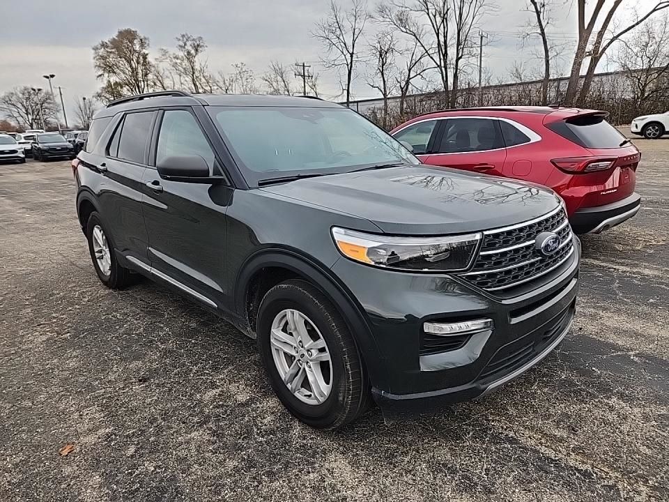 2023 Ford Explorer XLT