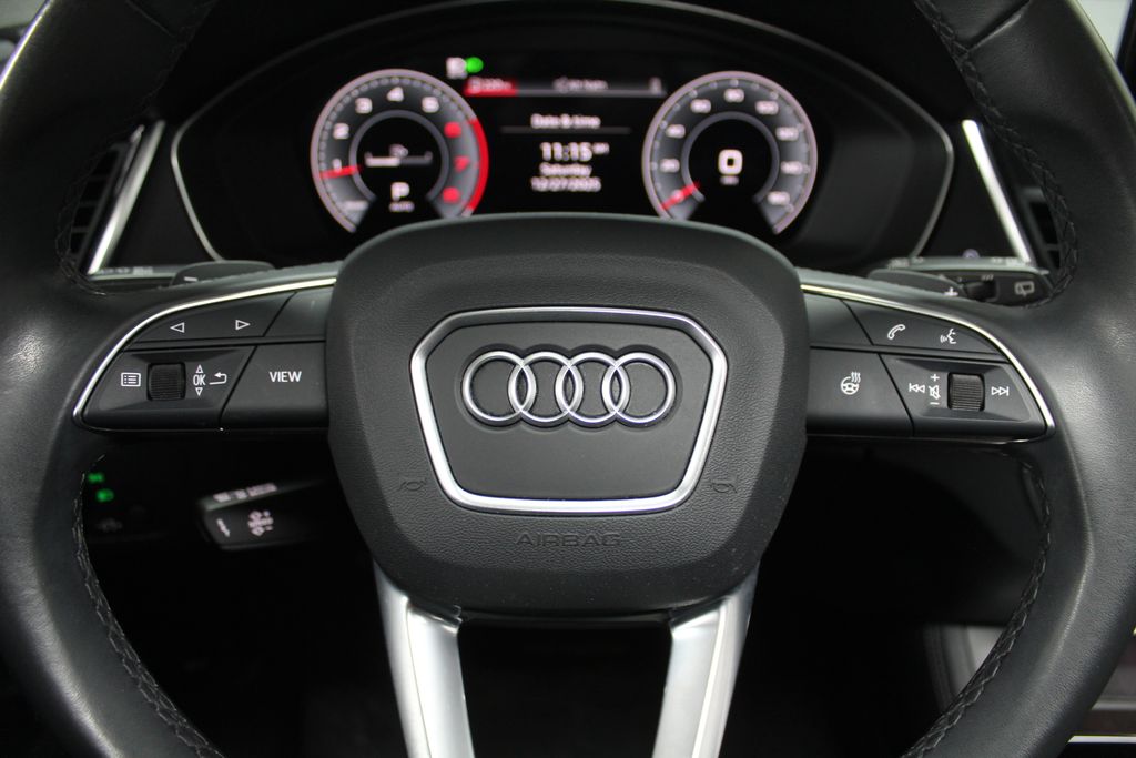 Thumbnail: 2022 Audi Q5 - 26