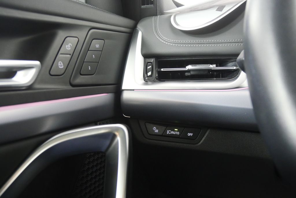 Thumbnail: 2025 BMW X1 - 21