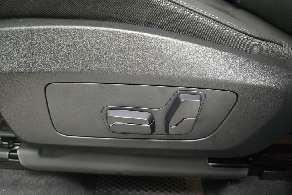 2026 Bmw X1 M35i photo 52
