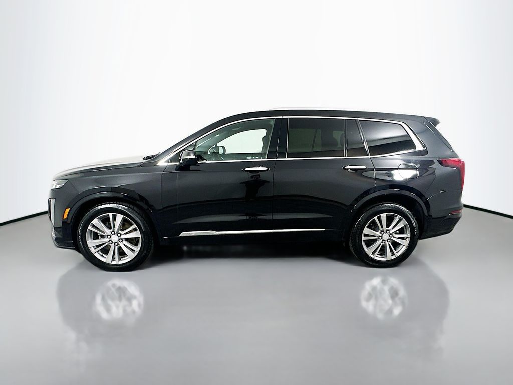 Thumbnail: 2022 Cadillac XT6 - 8