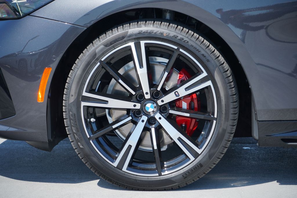 Thumbnail: 2027 BMW 5 Series - 5