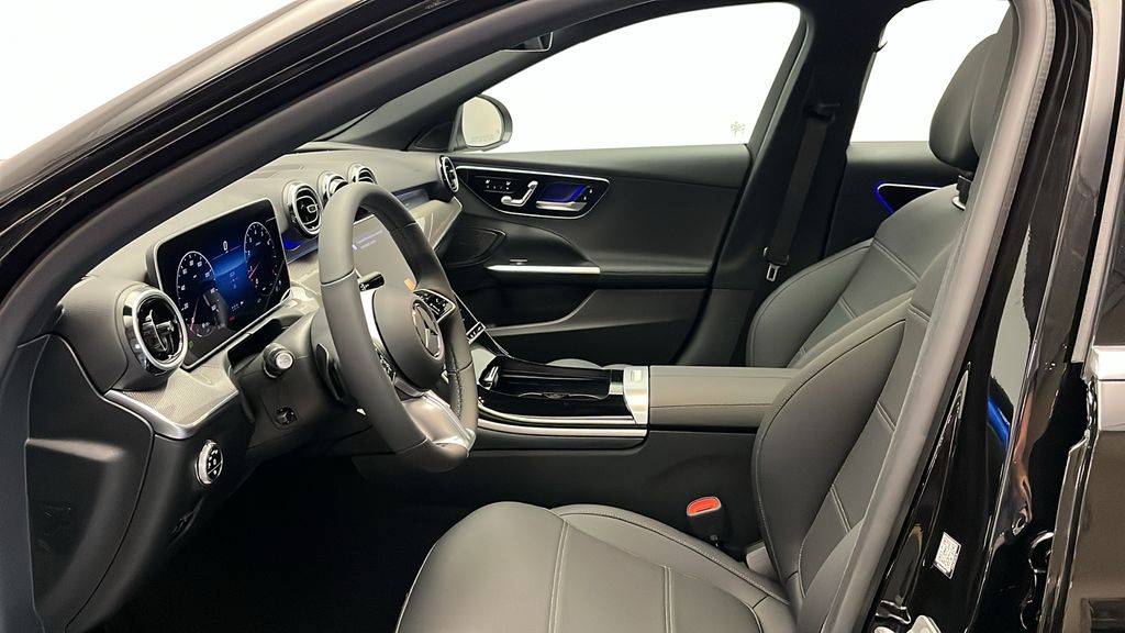 2025 Mercedes-Benz C-Class C 300 12