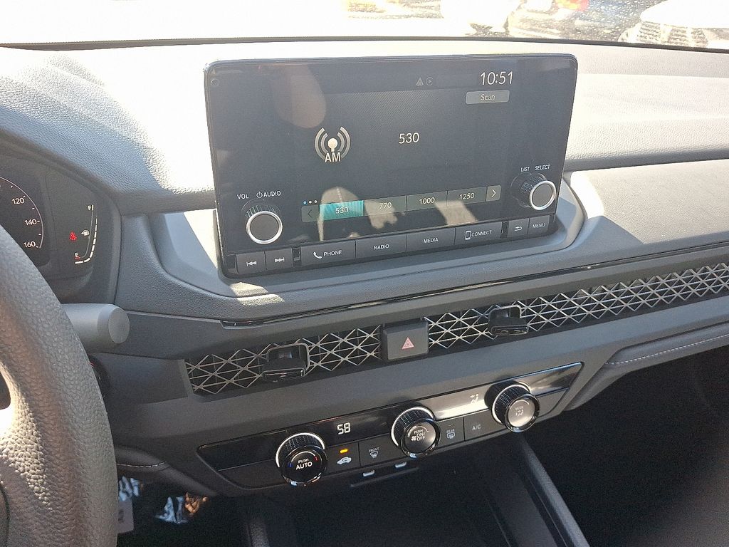 2025 Honda Accord LX 9
