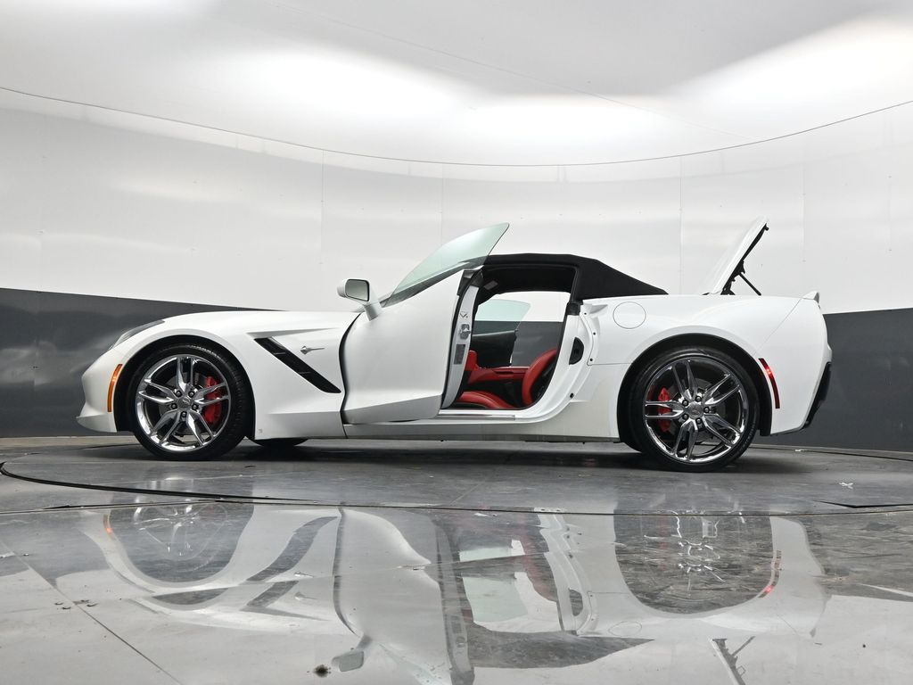 Used 2014 White Chevrolet Z51 image 34
