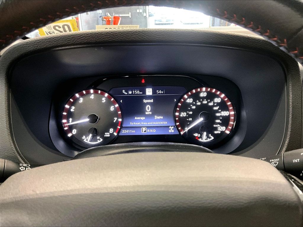 2023 Nissan Frontier — photo 14