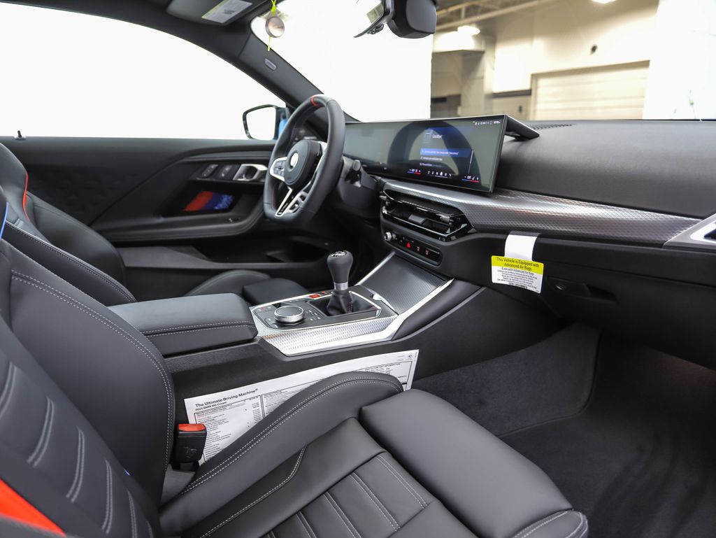 Thumbnail: 2025 BMW M2 - 26