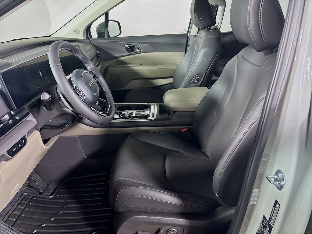 2026 Kia Carnival Hybrid SX