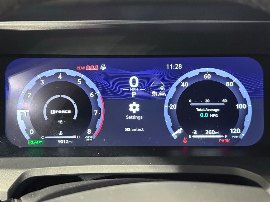 Thumbnail: 2025 Toyota Tacoma - 25