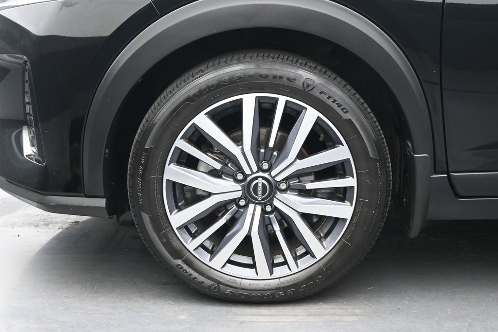2024 Nissan Kicks SV Xtronic CVT