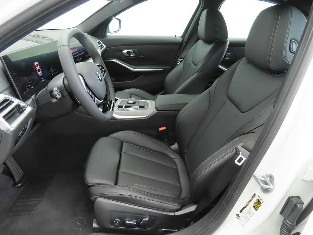 Thumbnail: 2026 BMW 3 Series - 19