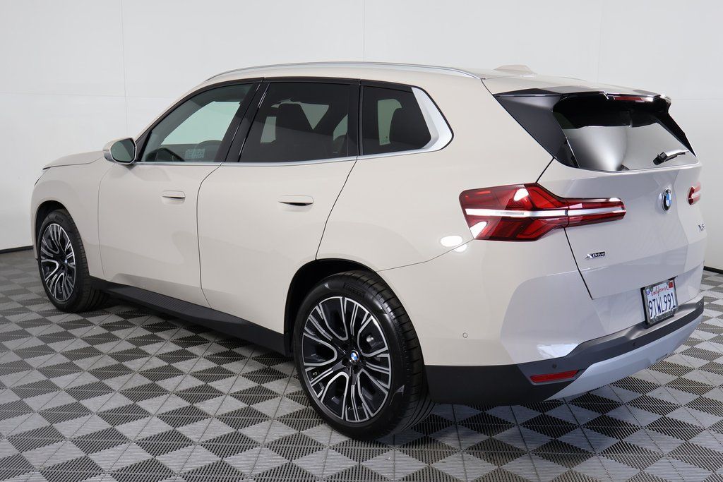 Thumbnail: 2025 BMW X3 - 6