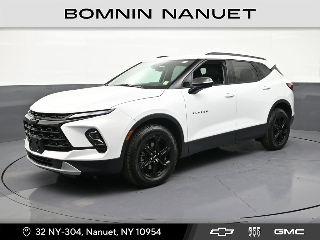 Summit White 2024 Chevrolet Blazer SUV / Crossover All-Wheel Drive 9-Speed Automatic Overdrive
