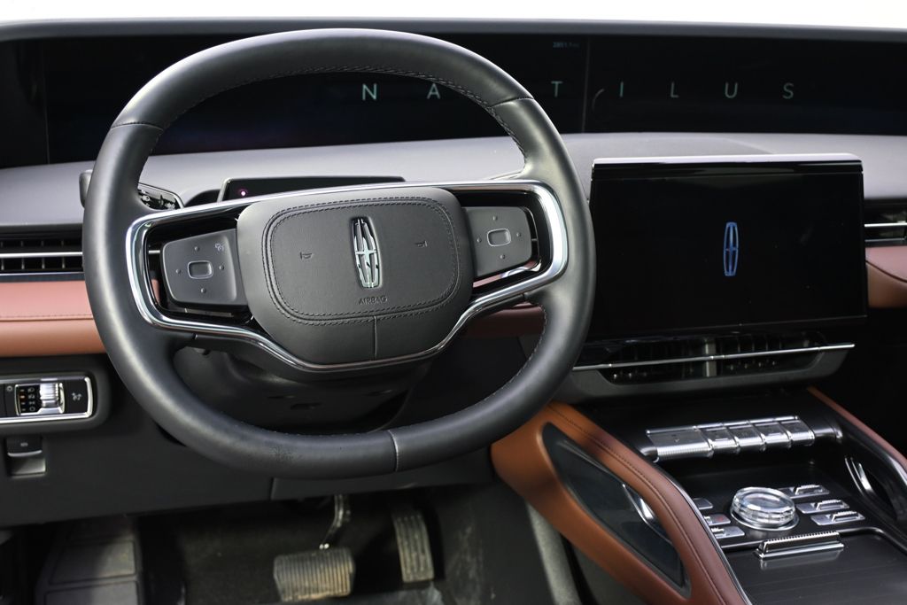 New 2026 Gray Lincoln Reserve image 12