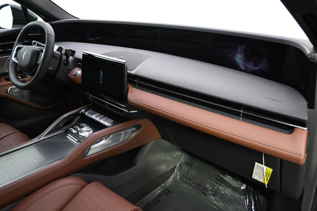 New 2026 White Lincoln Reserve image 15