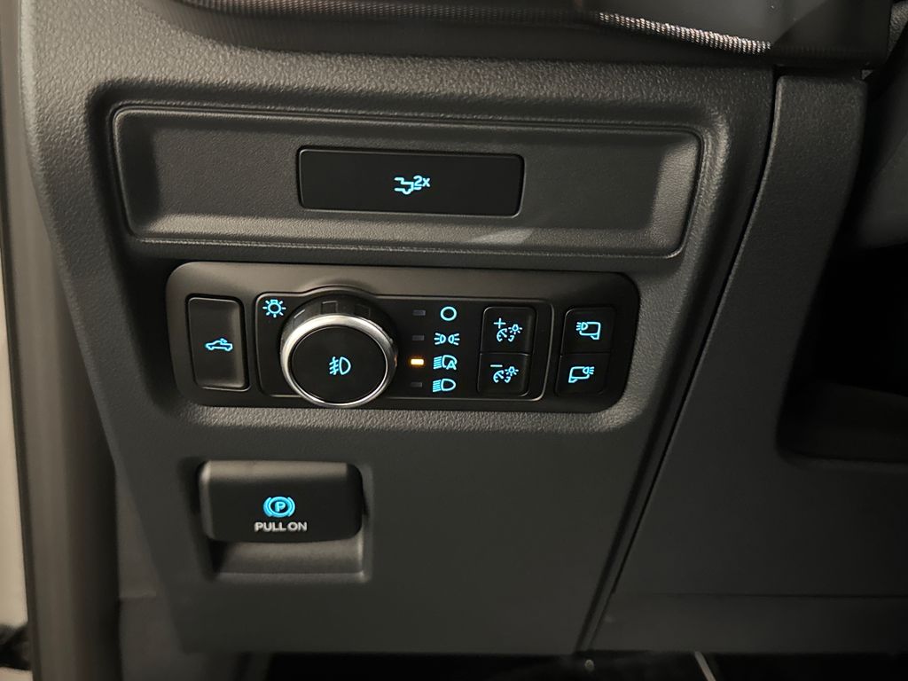 New 2026 White Ford Lariat image 22