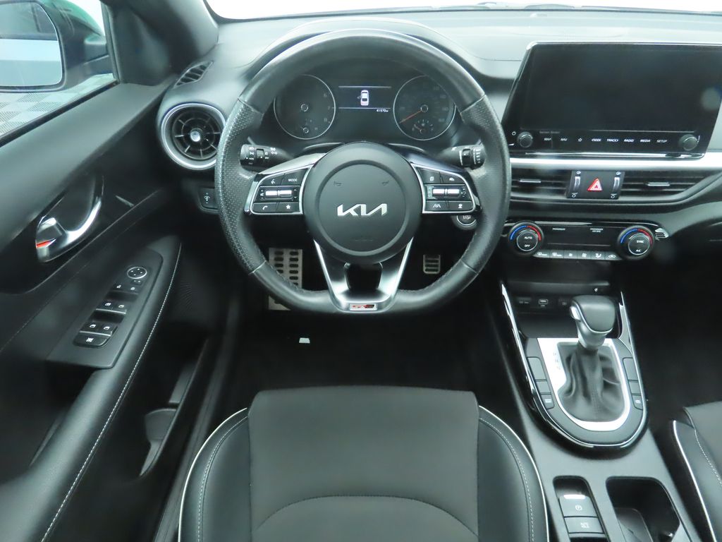 Thumbnail: 2024 Kia Forte - 10