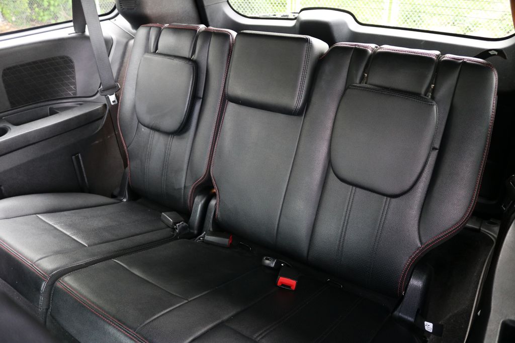 Used Car 2020 Dodge Grand Caravan  Gt For Sale Under $15,000 In Austin, Texas