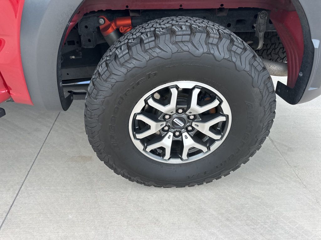 2022 Rapid Red Metallic Tinted Clearcoat Ford F-150 Raptor 4X4 Truck