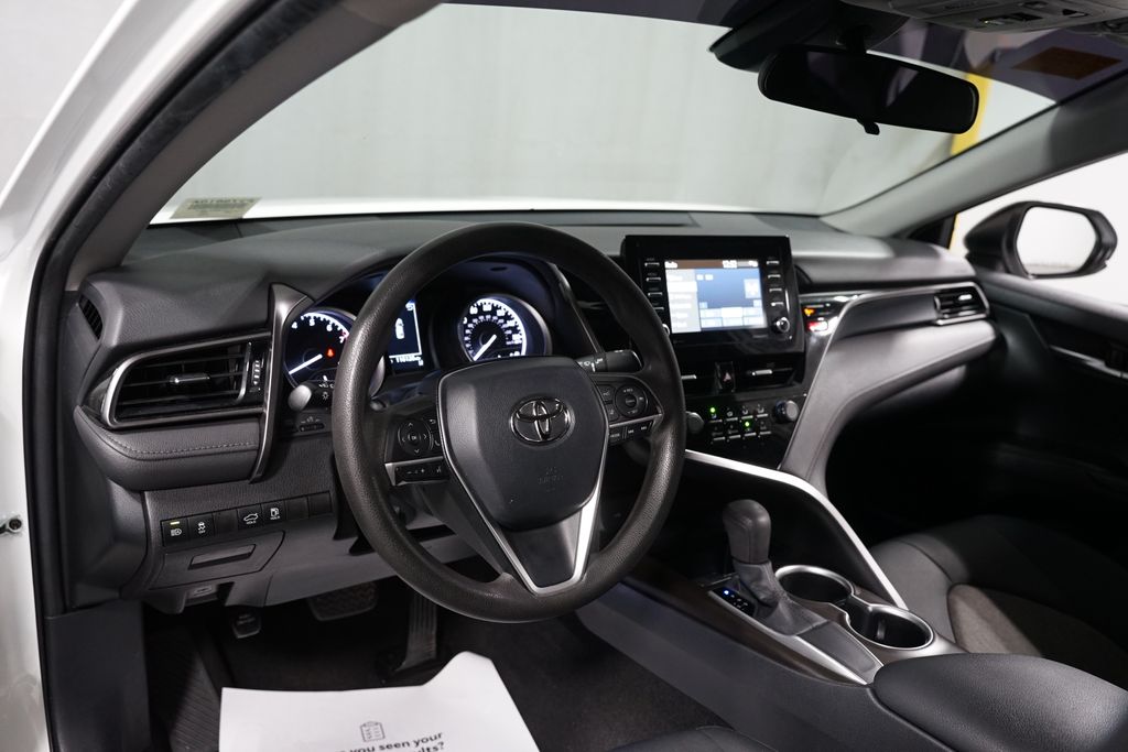 Thumbnail: 2021 Toyota Camry - 11