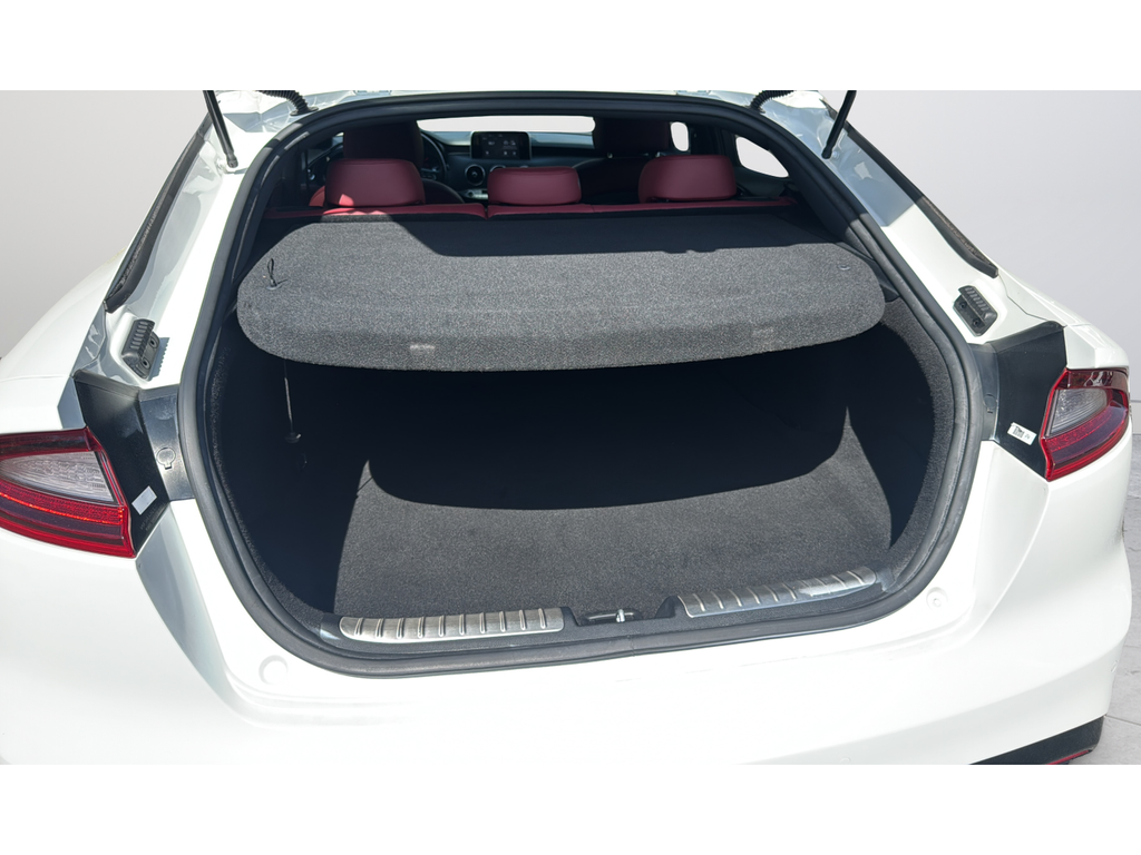 Used 2019 Kia Stinger GT 4D Sedan