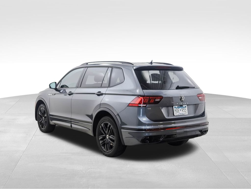 2022 Volkswagen Tiguan SE R-Line Black 3