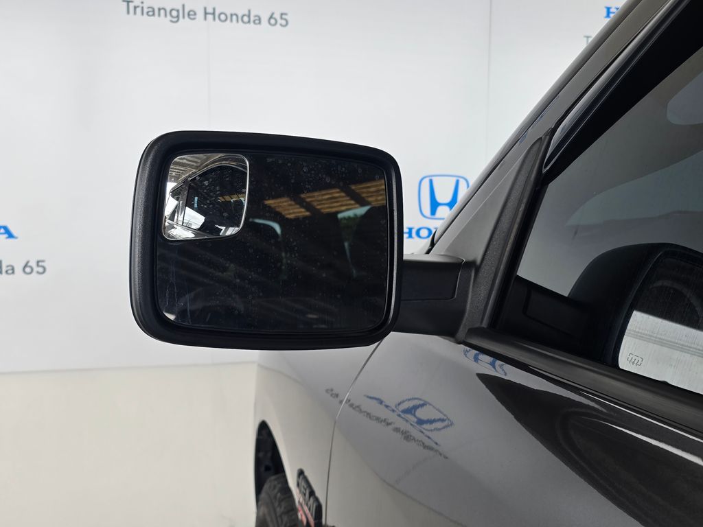 Thumbnail: 2022 RAM 1500 Classic - 29