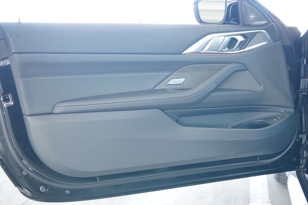 Thumbnail: 2026 BMW M4 - 9