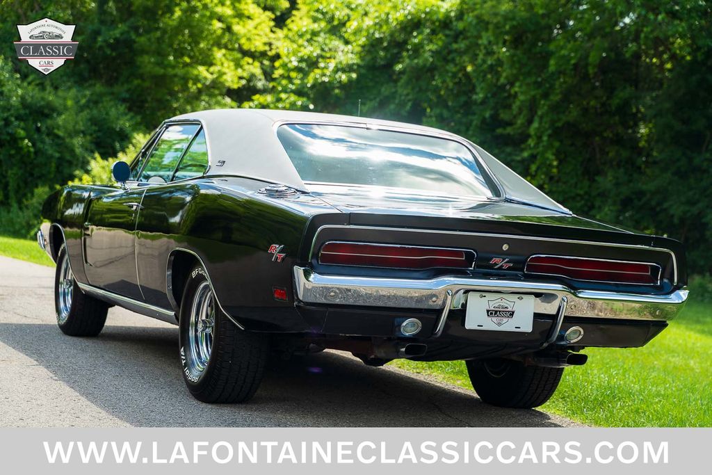 1969 Dodge Charger 32