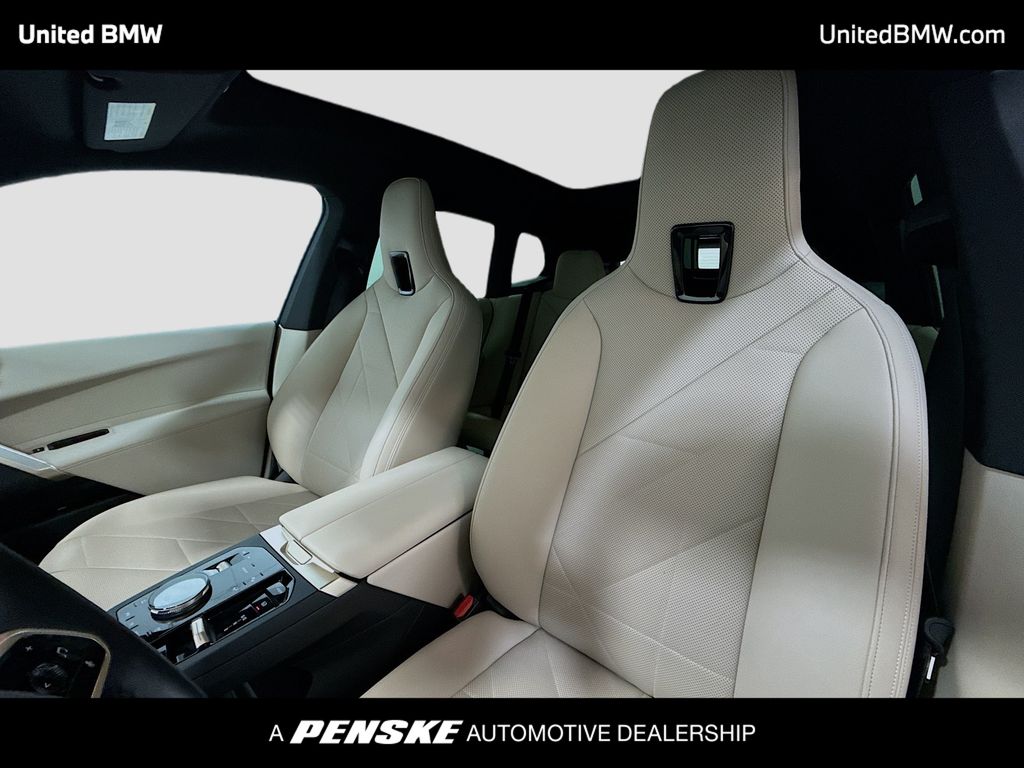 Thumbnail: 2023 BMW iX - 5