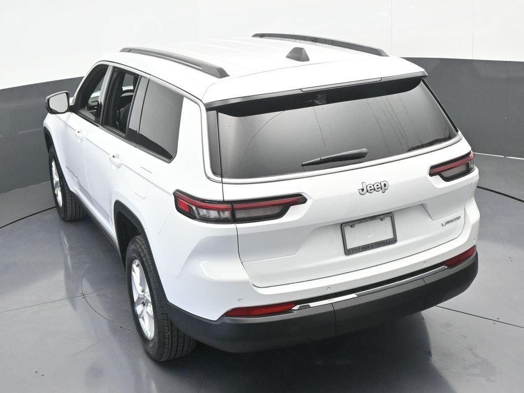 Used 2025 Bright White Clearcoat Jeep Laredo image 38