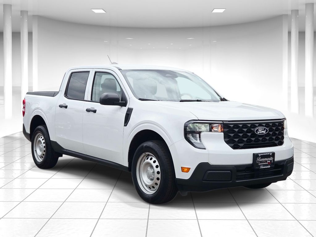 Oxford White 2025 Ford Maverick XL SuperCrew AWD Pickup Truck All-Wheel Drive 8-Speed Automatic