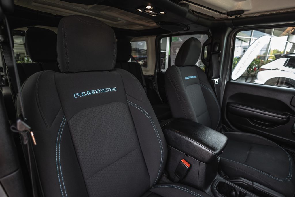 2023 Jeep Wrangler Rubicon 4xe thumbnail 29