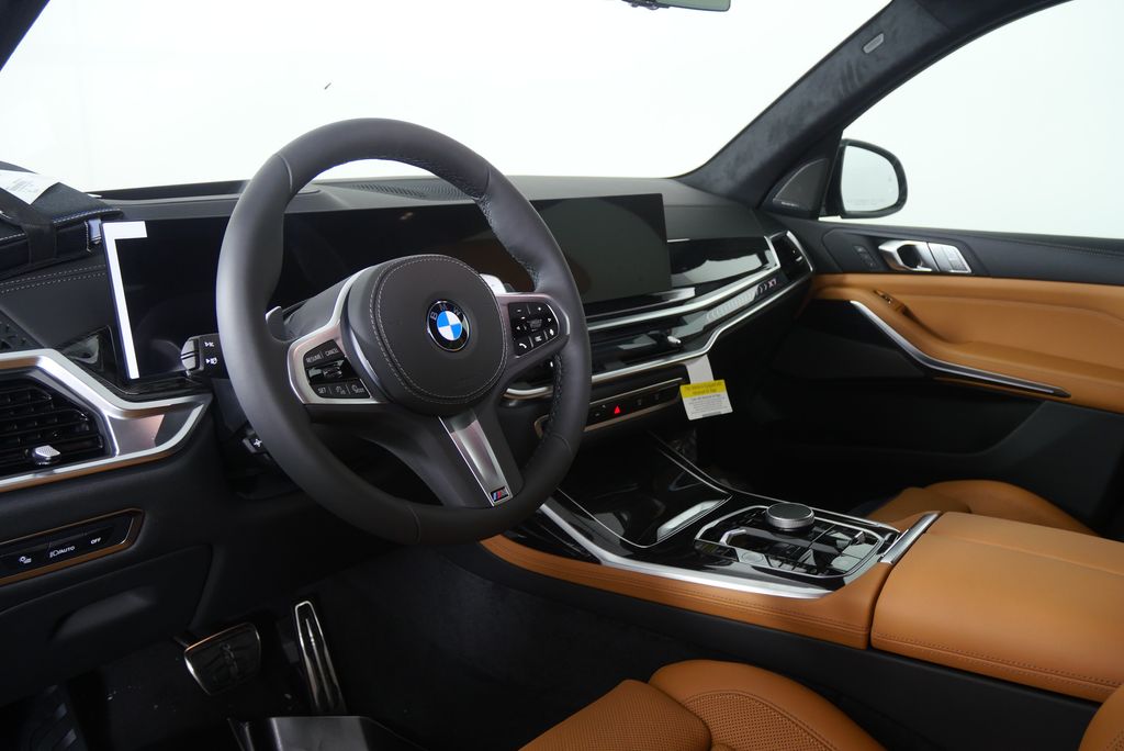 Thumbnail: 2027 BMW X7 - 12