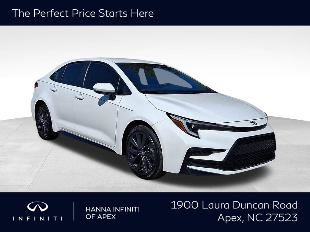 2026 Toyota Corolla Hybrid SE FWD