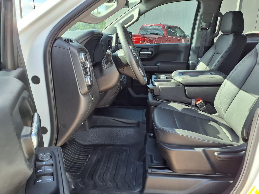2025 GMC Sierra 1500 Pro - 9