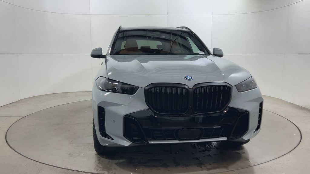 Thumbnail: 2026 BMW X5 - 3