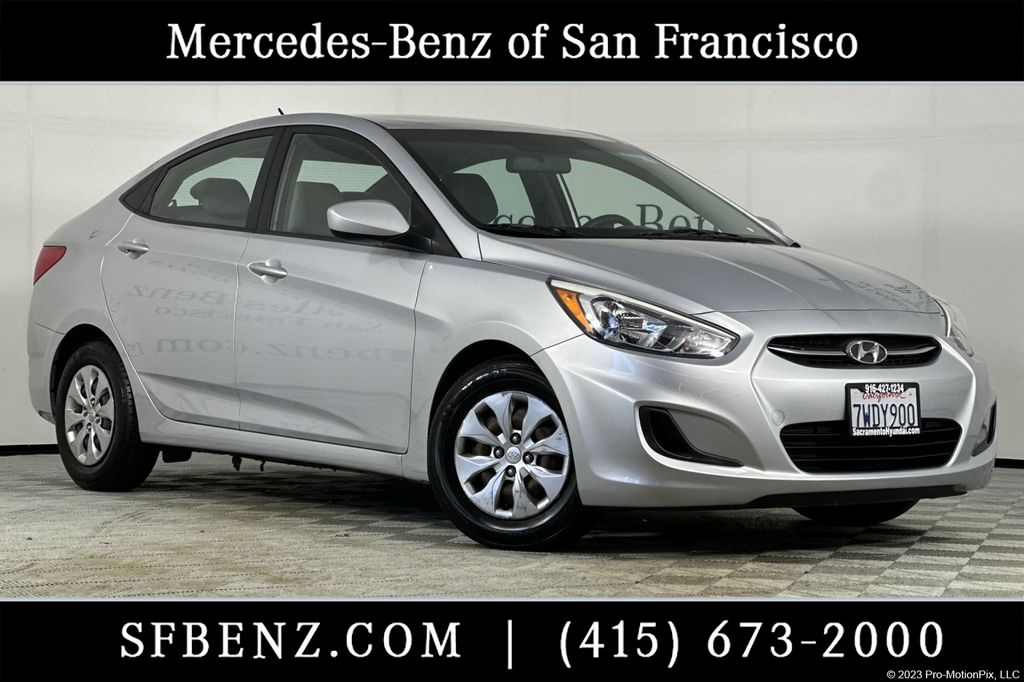 Ironman Silver Metallic 2016 Hyundai Accent SE Sedan FWD Sedan Front-Wheel Drive 6-Speed Automatic