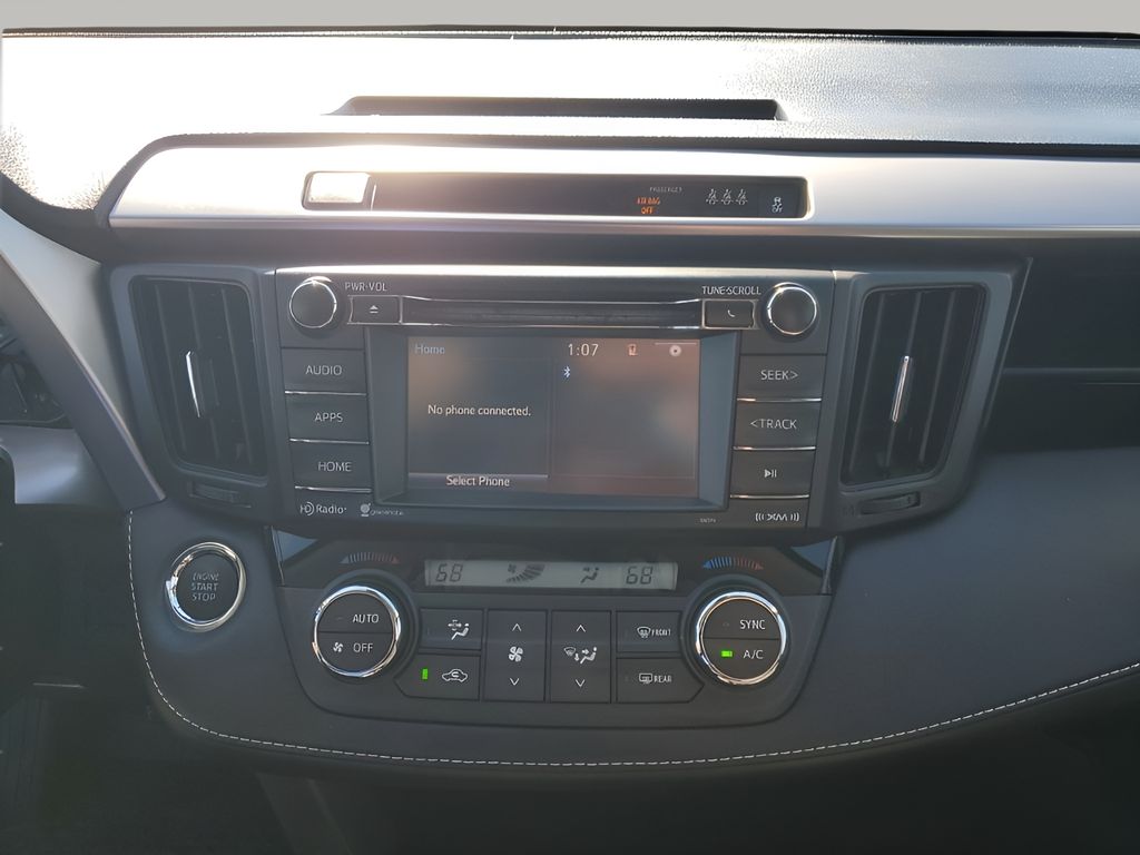 Used Car 2018 Toyota Rav4  Xle For Sale Under $25,000 In Austin, Texas