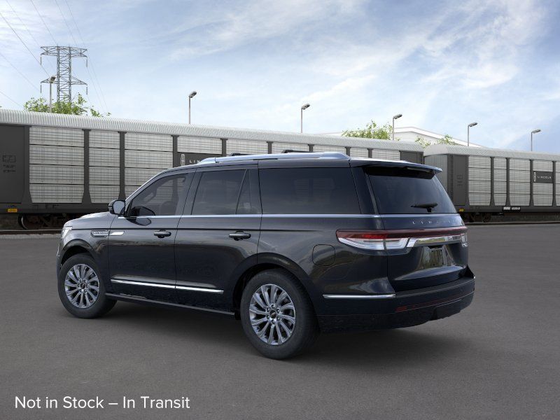 2024 Lincoln Navigator Premiere 4