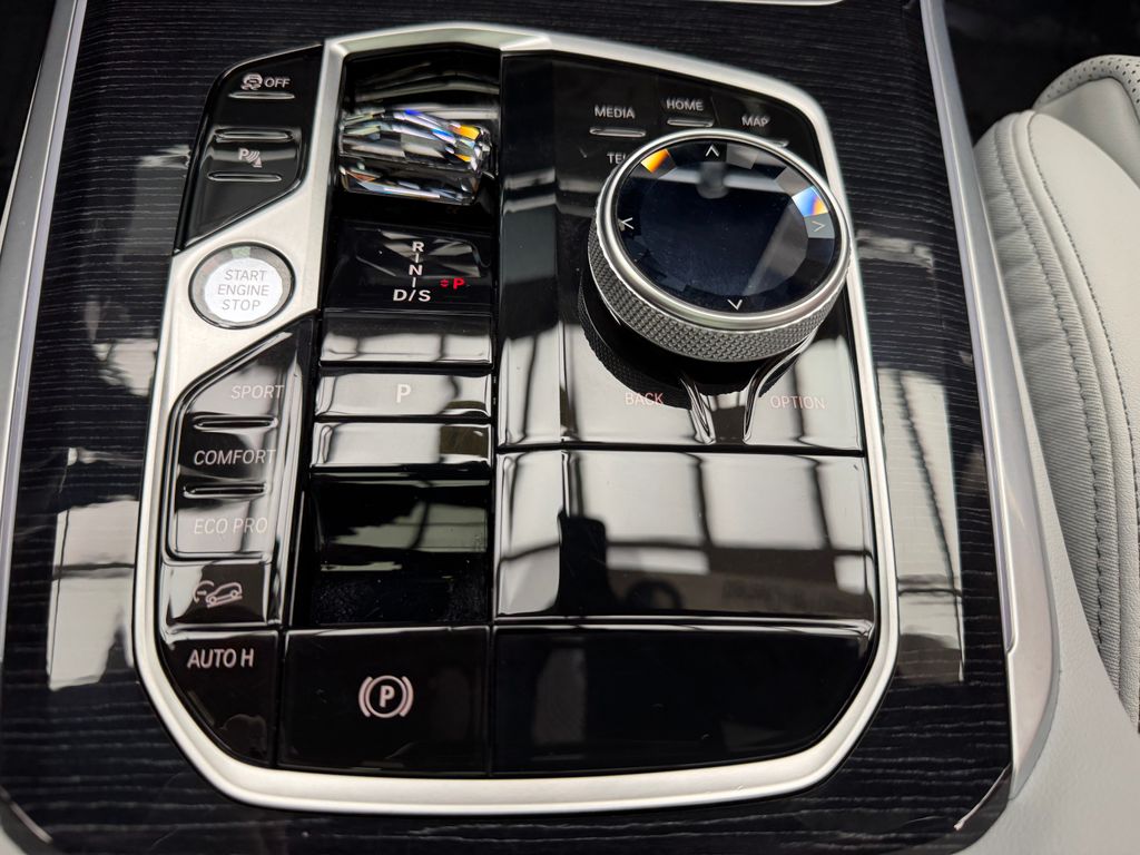 Certified Used 2024 Black BMW xDrive40i image 21