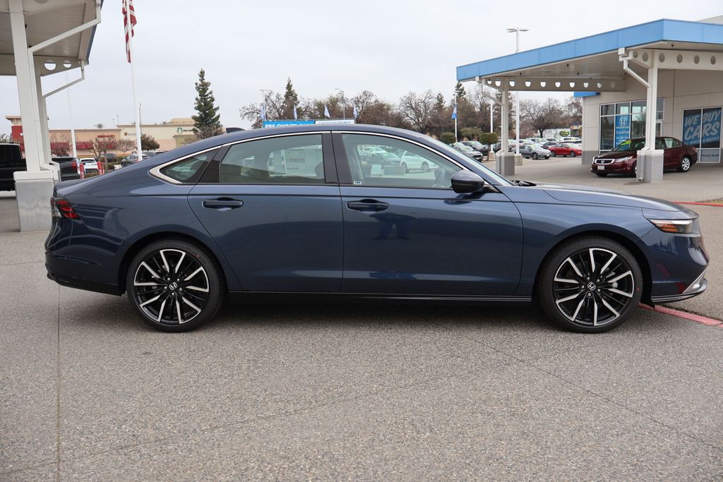 Thumbnail: 2025 Honda Accord - 4